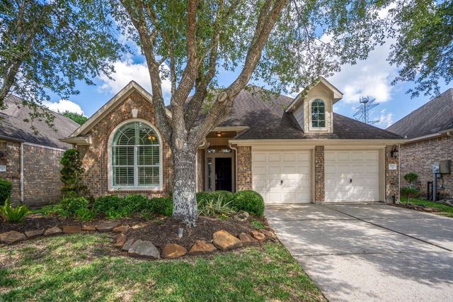5210 Cottonwood Creek Ln — Magnolia Creek Sec 6 2002