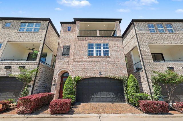 2713 Kinsley Oaks Dr — Cottage Grove Lake
