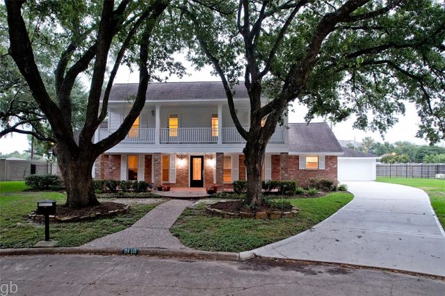 3110 Chippendale Ct — Sugar Creek