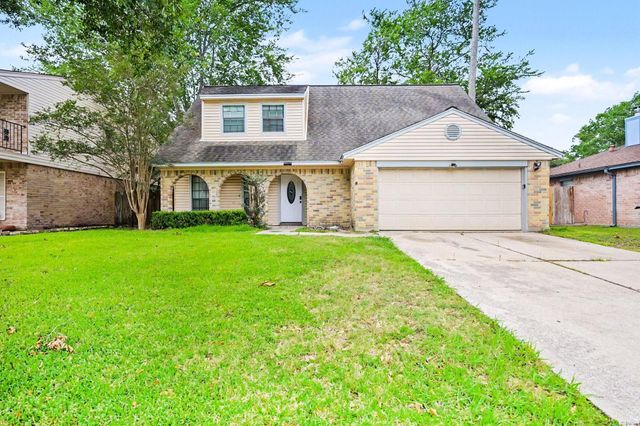 18511 Sweetmeadow Dr — Oakwood Glen West Sec 02