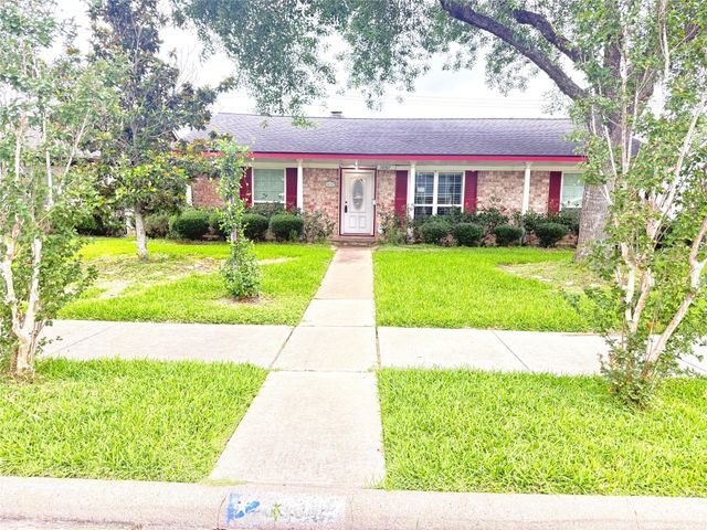 10307 Sagerock Dr — Sagemont Sec 10