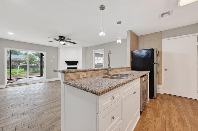 11107 Cedarview Ln — Jersey Acres