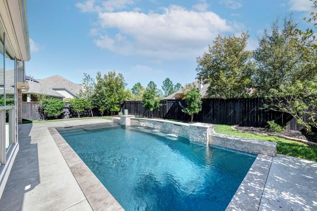 11 Red Wagon Dr — The Woodlands Creekside Park