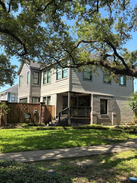 4344 Clay St — Eastwood