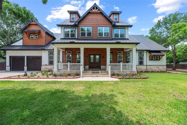 4607 Clayhead Rd — Clayhead Manor