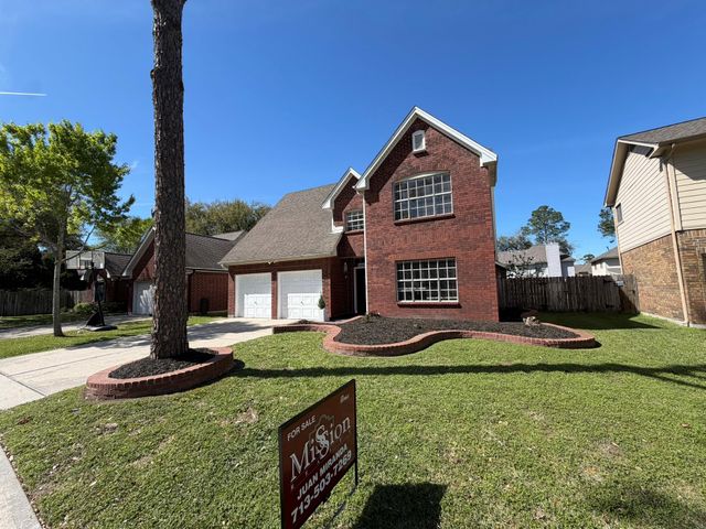 14610 Cobre Valley Dr — Bay Glen