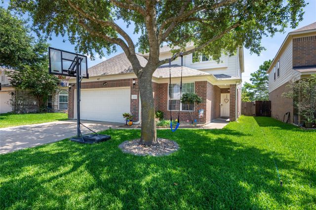 14630 Fir Knoll Way — Villages/Cypress Lakes Sec 15