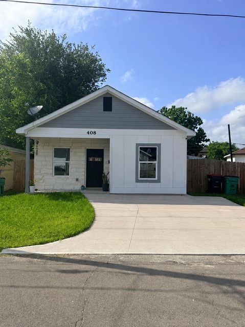 408 Miriam Ave — Middletown