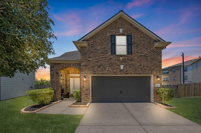 9402 Savannah Holly Dr — Bridges at Blackhawk