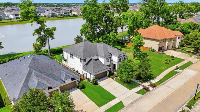 5314 Isidore Ln — Avalon At Sienna