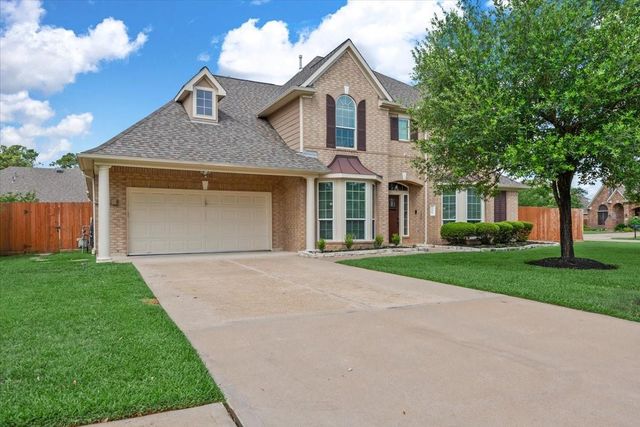 18815 Oxley Ct — Villages Northpointe