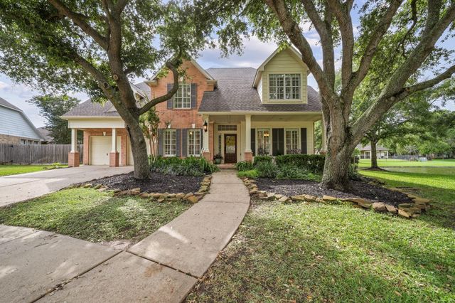 3302 Long Meadow Ct — Villages Of Edgewater Estates