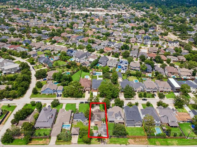 1249 Du Barry Ln — Oak Forest Sec 01