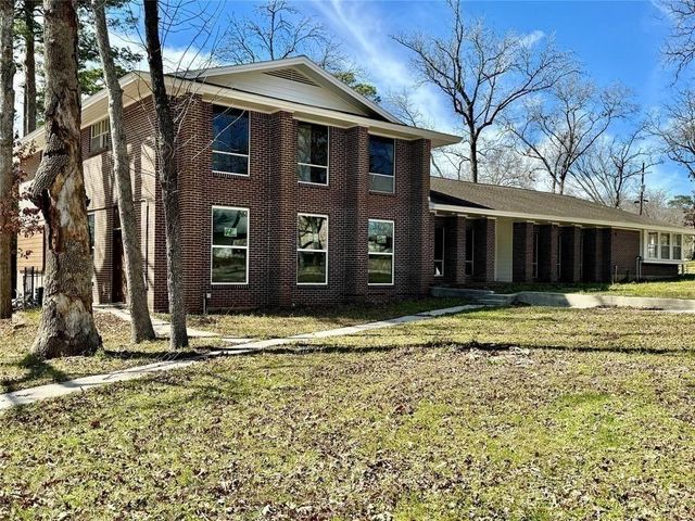 200 Broken Bough Ln — Forest Estates 02