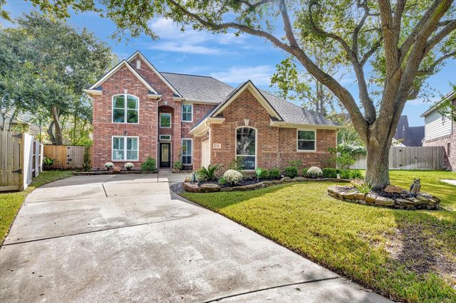 1639 Lakeside Enclave Dr — Lakeside Enclave