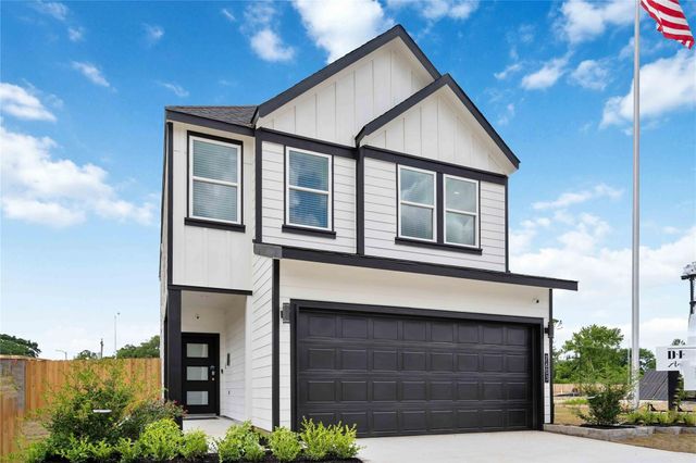 7614 Inwood Hills Ln — Alaia Crossing