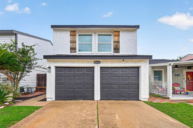 10254 Sunwood Dr — Westway