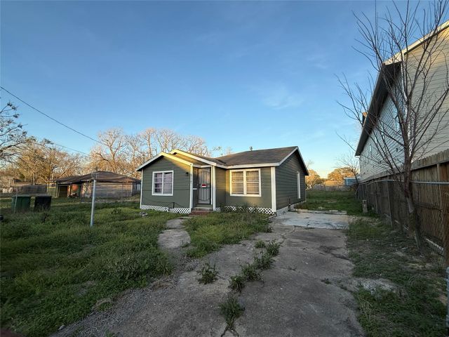 9117 Brandon St — Sunnyside Ext South