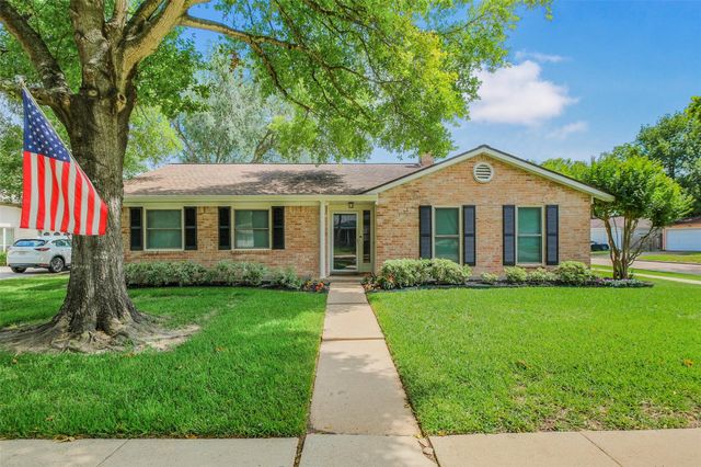 12731 Westhorpe Dr — Ashford West