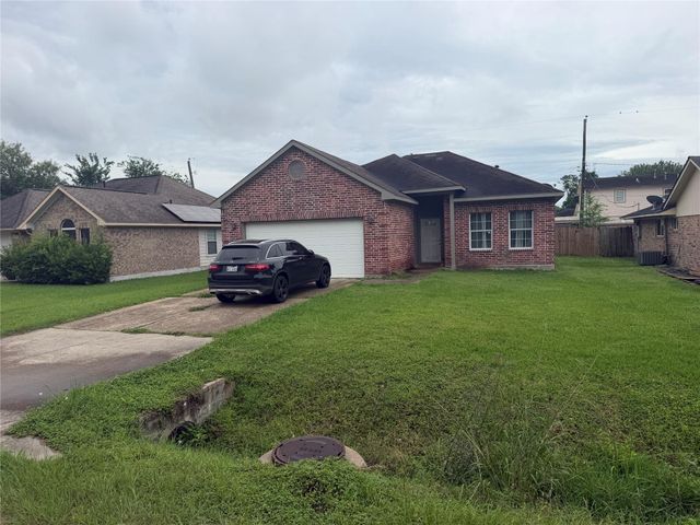 6406 Trebor St — Crest Haven Estates Add