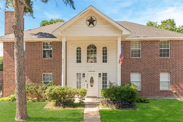 18318 Oakhampton Dr — Deerfield Village Sec 04