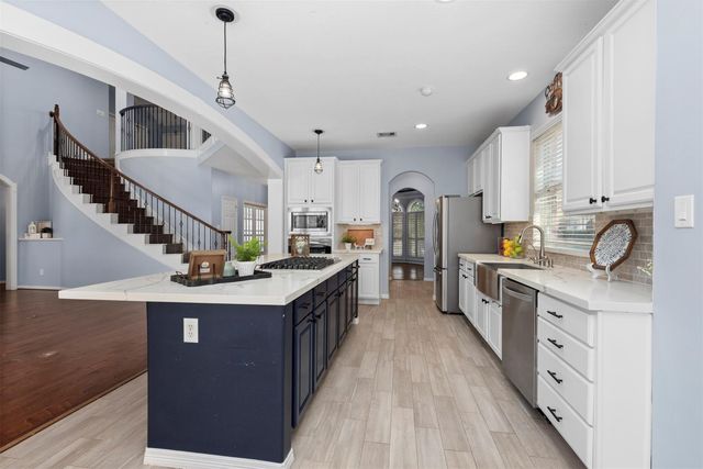 11831 Gray Forest Trl — Lakewood Grove