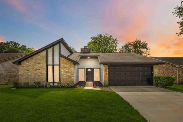 2543 Sage Brush Ln — Settlers Park