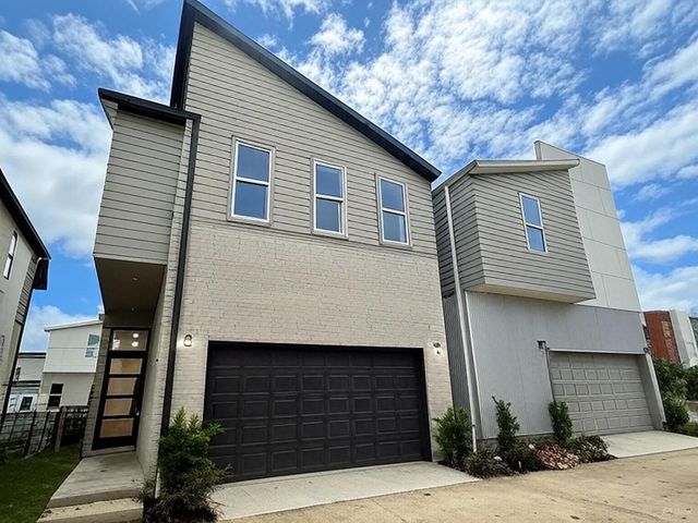 9807 Hope Harbor Ln — Avondale Square