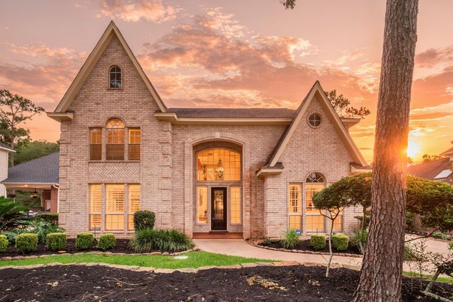 142 W Shadowpoint Cir — Wdlnds Village Cochrans Cr 08