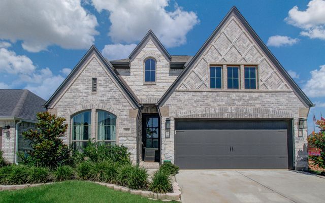 20810 Clydesdale Post Rd — Amira