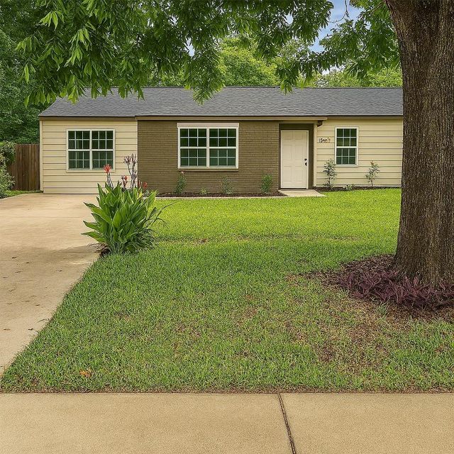 10517 Fairland Dr — Blueridge Add Sec 02