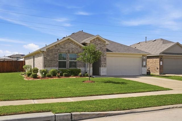 22919 Petrizzi Ln — VENTANA LAKES