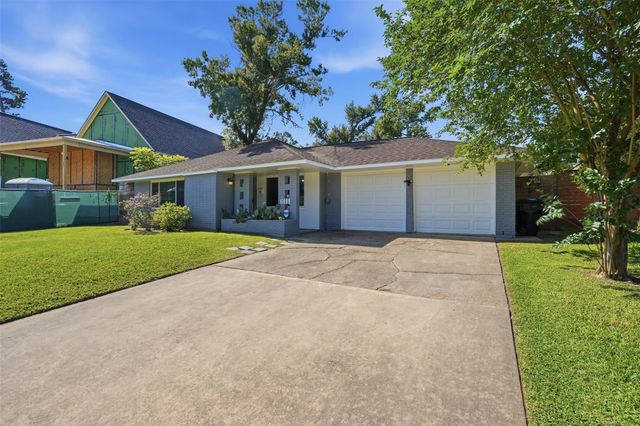 6111 Waltway Dr — Timbergrove Manor Sec 06
