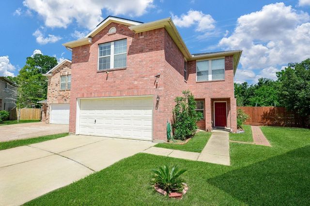 3118 Junction Dr — Pierce Junction Village Sec 03