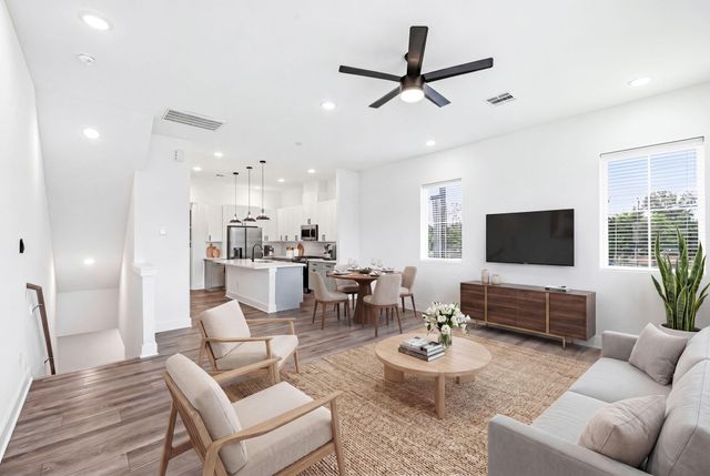 1404 Mansfield St — Highland Lndg