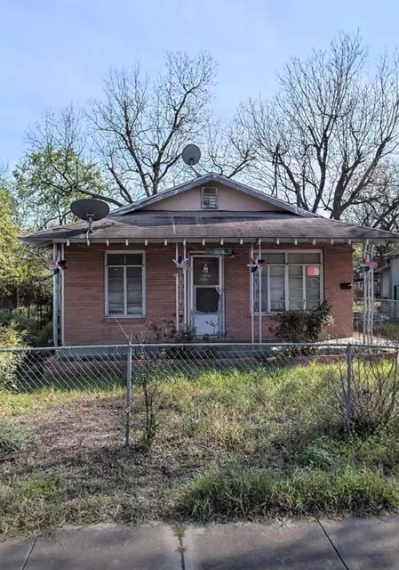 3410 El Paso St — Ncb 6950
