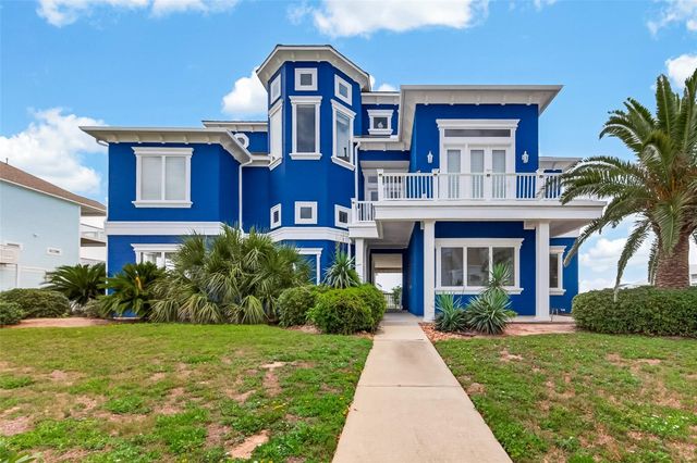 20719 E Sunset Bay Dr — Sunset Cove 2005