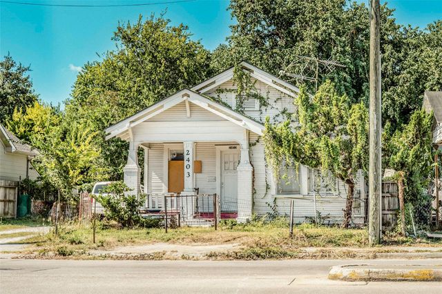 2403 Fulton St — Rubys U/R