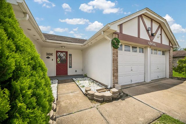 6906 Grant Dr — Tara Sec 3