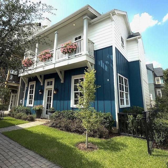 606 Delmar — Eastwood Green