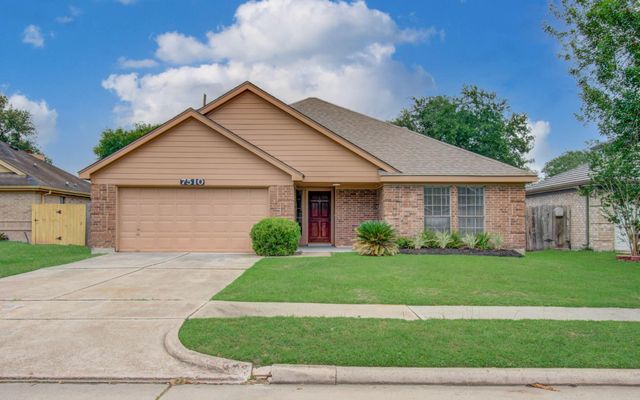 7510 Cavesson Dr — Paddock Sec 01
