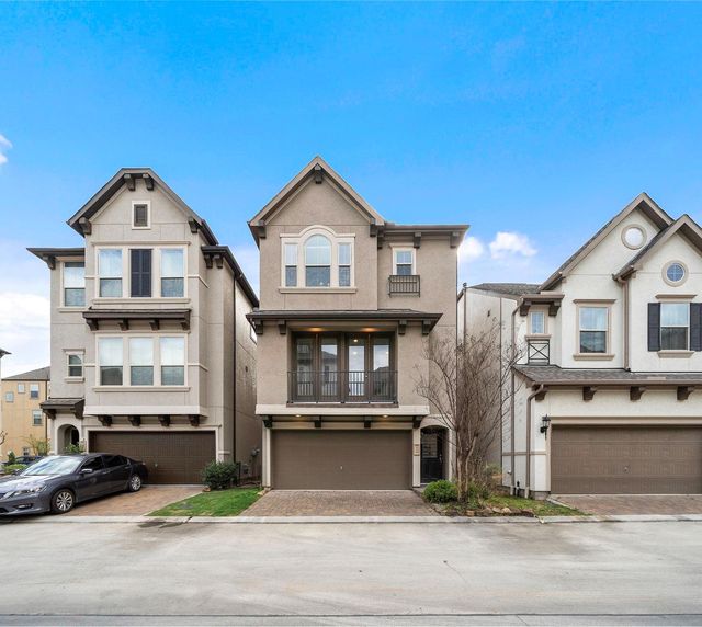 1510 Brayson Oaks Pl — Heights/Brittmoore