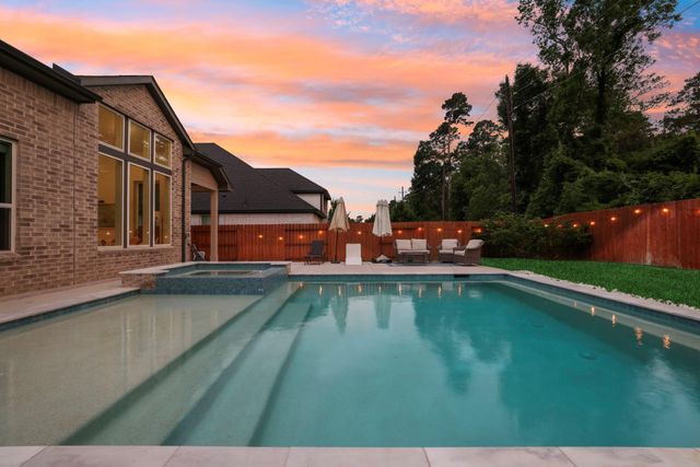 25007 Flint Lake Dr — Lakes/Creekside Sec 7