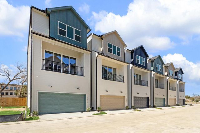 5626 Camino Encantado Dr — Estates at Tidwell Road
