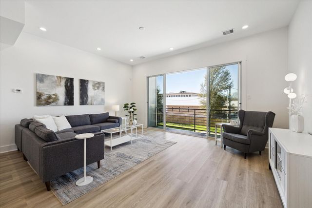 5628 Camino Encantado Dr — Estates at Tidwell Road