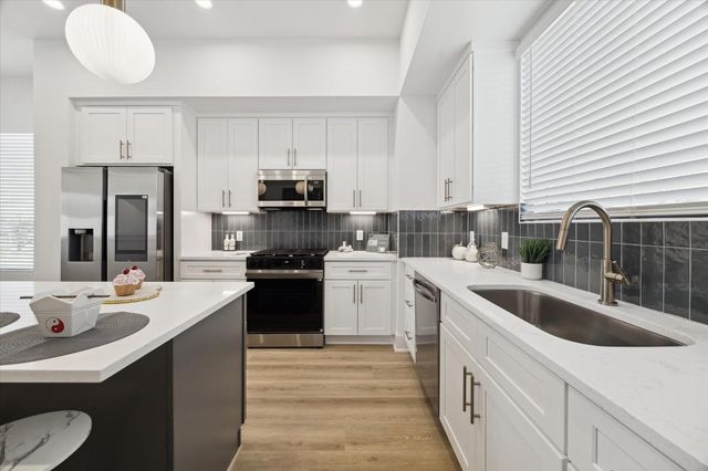 5620 Camino Encantado Dr — Estates at Tidwell Road