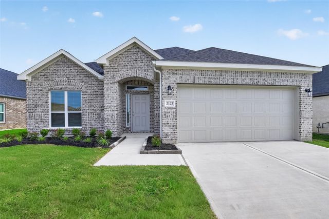 2123 Spring Hollow Dr — Rollingbrook Estates