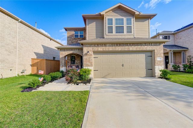 1016 Caramel Shores Dr — Sunterra