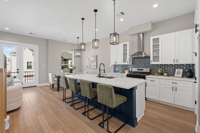 5824 Highland Sun Ln — Highland Heights Place