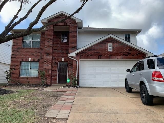 15203 Possumwood Dr — Maple Trace Sec 01